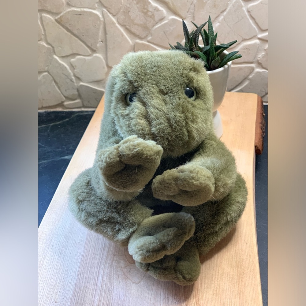 GUND | Vintage 1985 Croaking “Ribbit”  Soft Plush Frog.